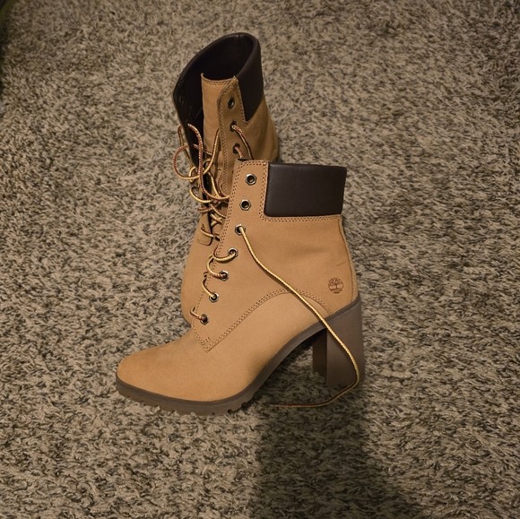 Women's Timberland boots - Picture 1 of 6